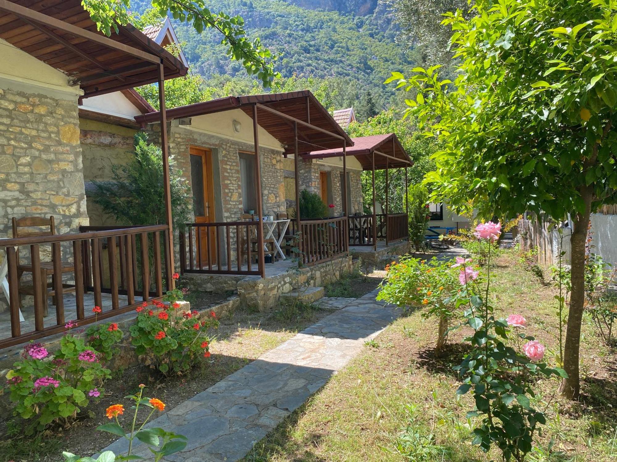 Kidrak Otel Montenegro-1 فاراليا المظهر الخارجي الصورة